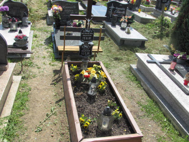 Grób Józef Frątczak