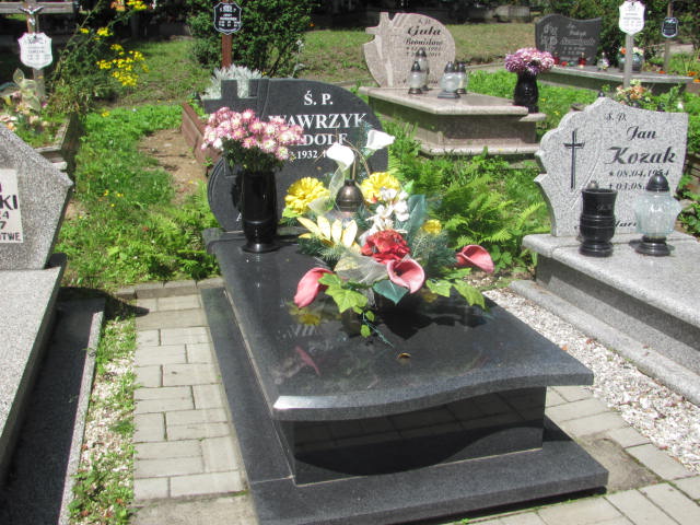 Grób Adolf Wawrzyk
