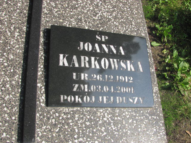 Joanna Karkowska 1912 Wałbrzych - Grobonet - Wyszukiwarka osób pochowanych