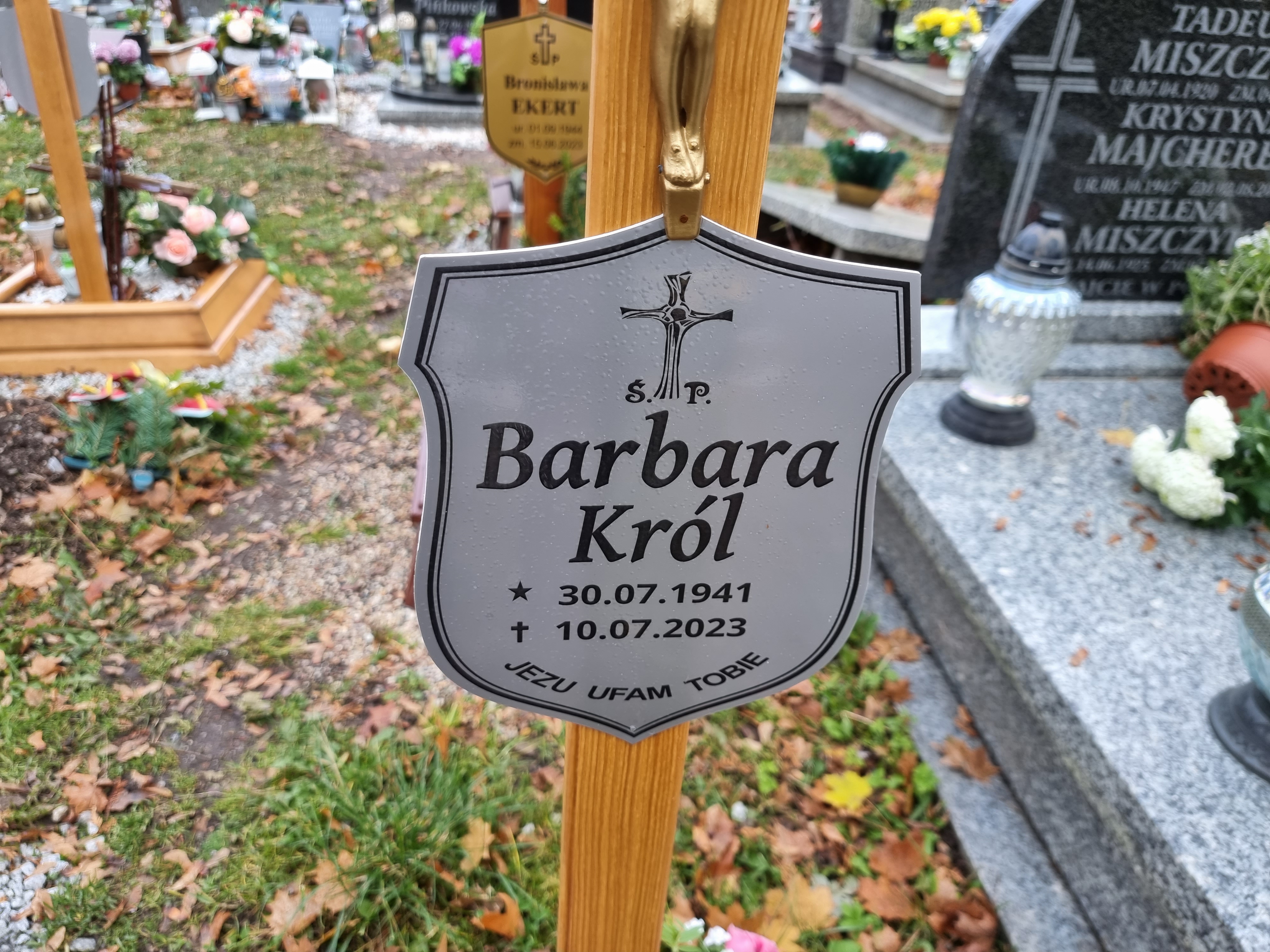 Barbara Król 1941 Wałbrzych - Grobonet - Wyszukiwarka osób pochowanych