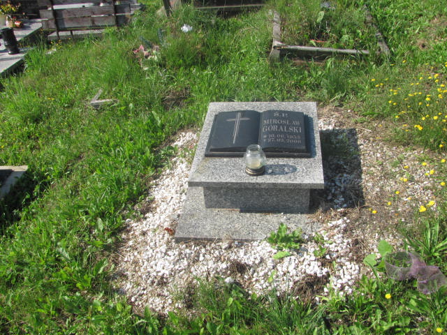 Grób Mirosław Góralski