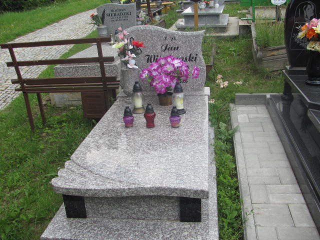 Grób Jan Wiśniewski