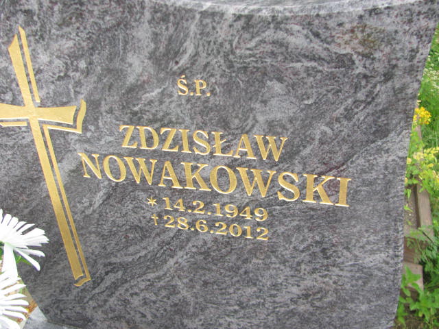 Teresa Nowakowska  1945 Wałbrzych - Grobonet - Wyszukiwarka osób pochowanych